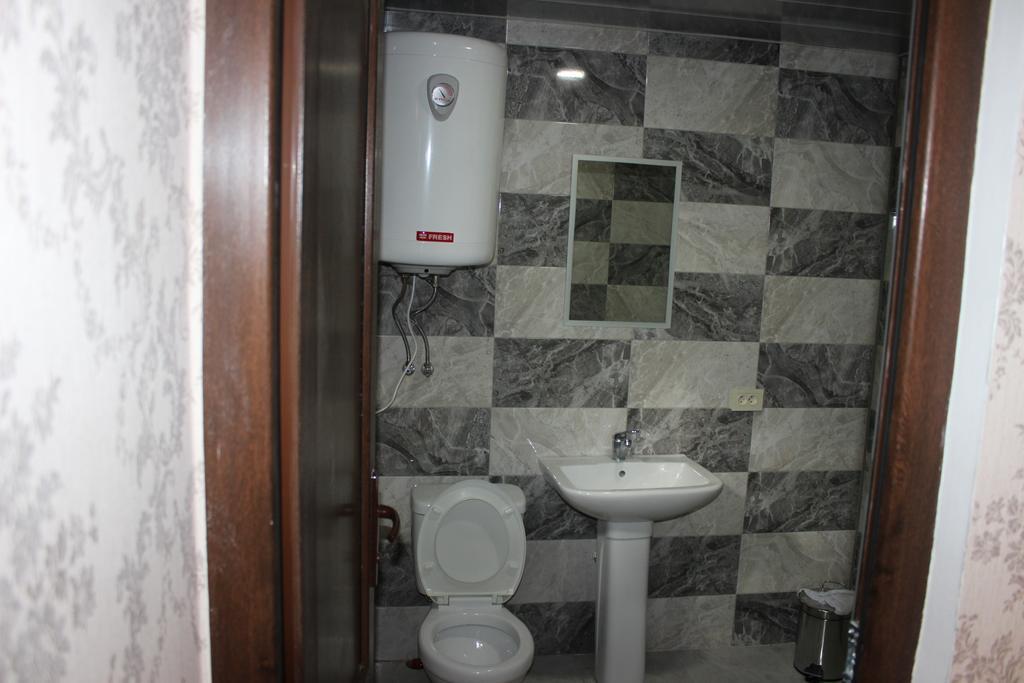 Sakhli Laghamshi Hotel Mestia Luaran gambar